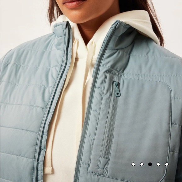 XXL - Crystal Packable Puffer - Picture 4 of 7